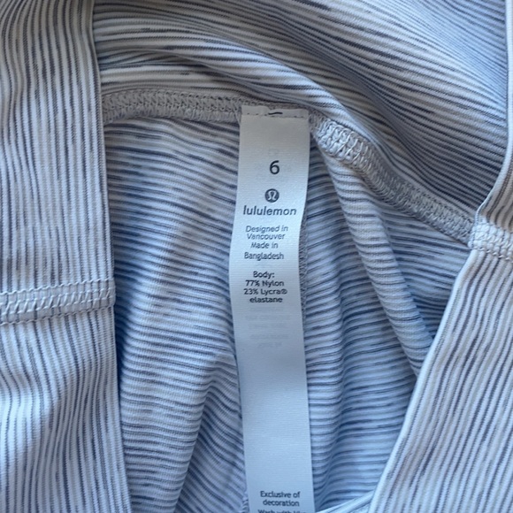 Lululemon leggings - Picture 2 of 4